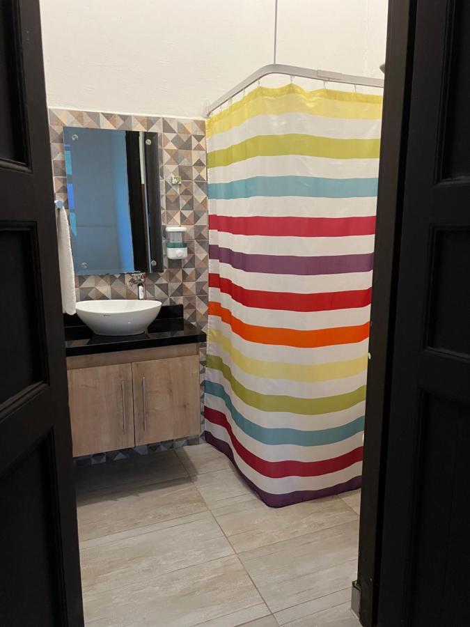 Casa Blanca San Antonio Hostal Boutique カリ エクステリア 写真