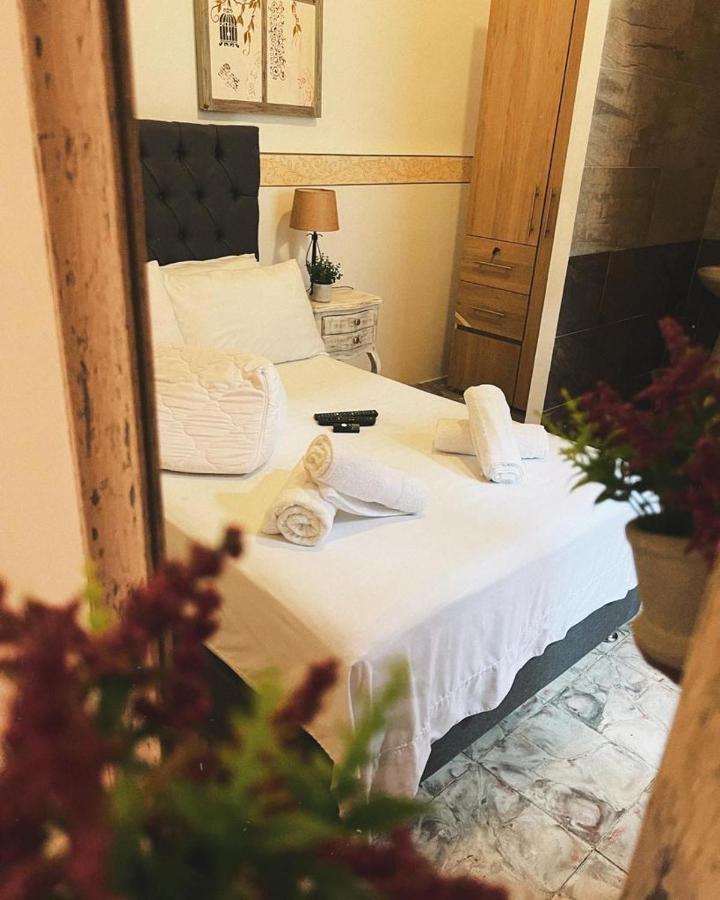Casa Blanca San Antonio Hostal Boutique カリ エクステリア 写真