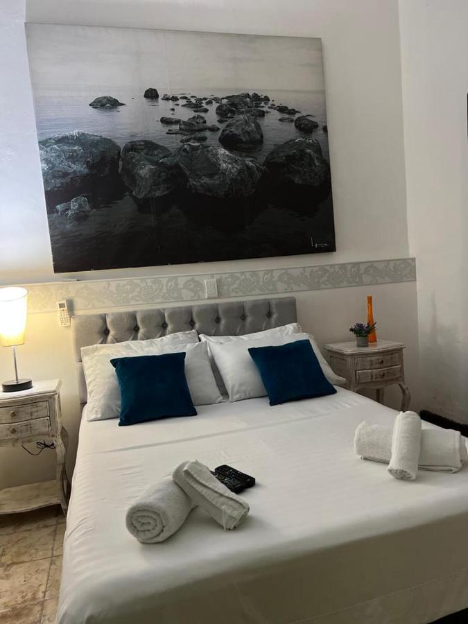 Casa Blanca San Antonio Hostal Boutique カリ エクステリア 写真