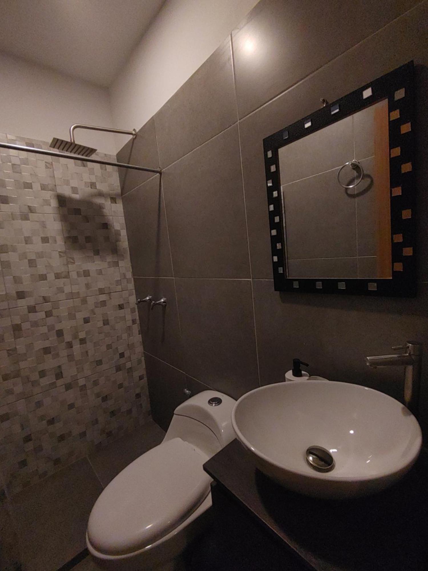 Casa Blanca San Antonio Hostal Boutique カリ 部屋 写真